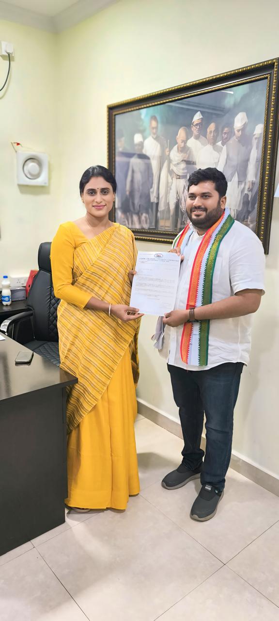 నంద్యాల జిల్లా డీసీసీ అధ్యక్షులుగా జెంగిటి లక్ష్మీ నరసింహ యాదవ్ నంద్యాల జిల్లా డీసీసీ అధ్యక్షులుగా జెంగిటి లక్ష్మీ నరసింహ యాదవ్