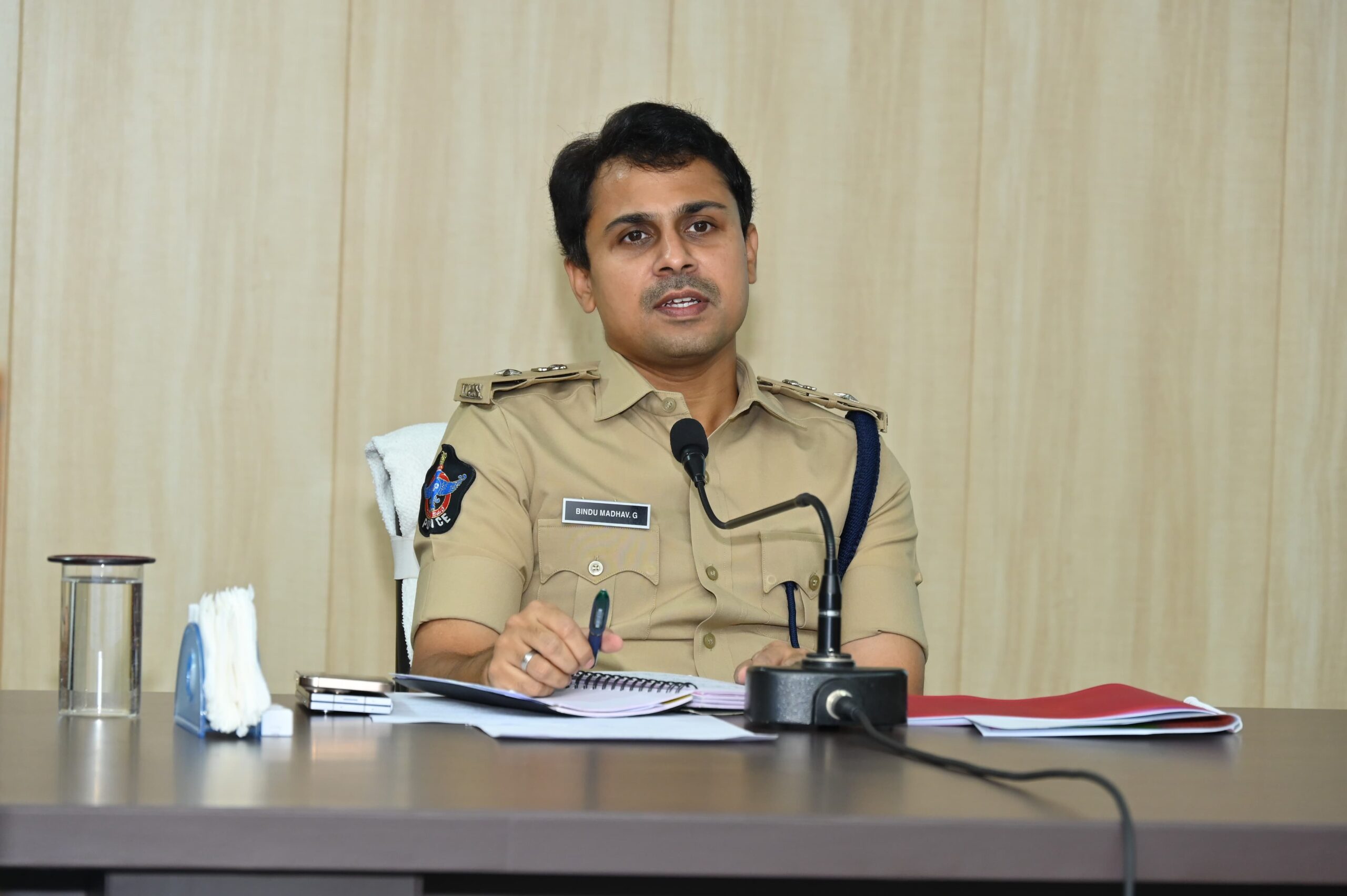 కప్పట్రాళ్ల రిజర్వ్ ఫారెస్ట్ లో యురేనియం తవ్వకాలు ఏమి లేవు.. కప్పట్రాళ్ల రిజర్వ్ ఫారెస్ట్ లో యురేనియం తవ్వకాలు ఏమి లేవు..