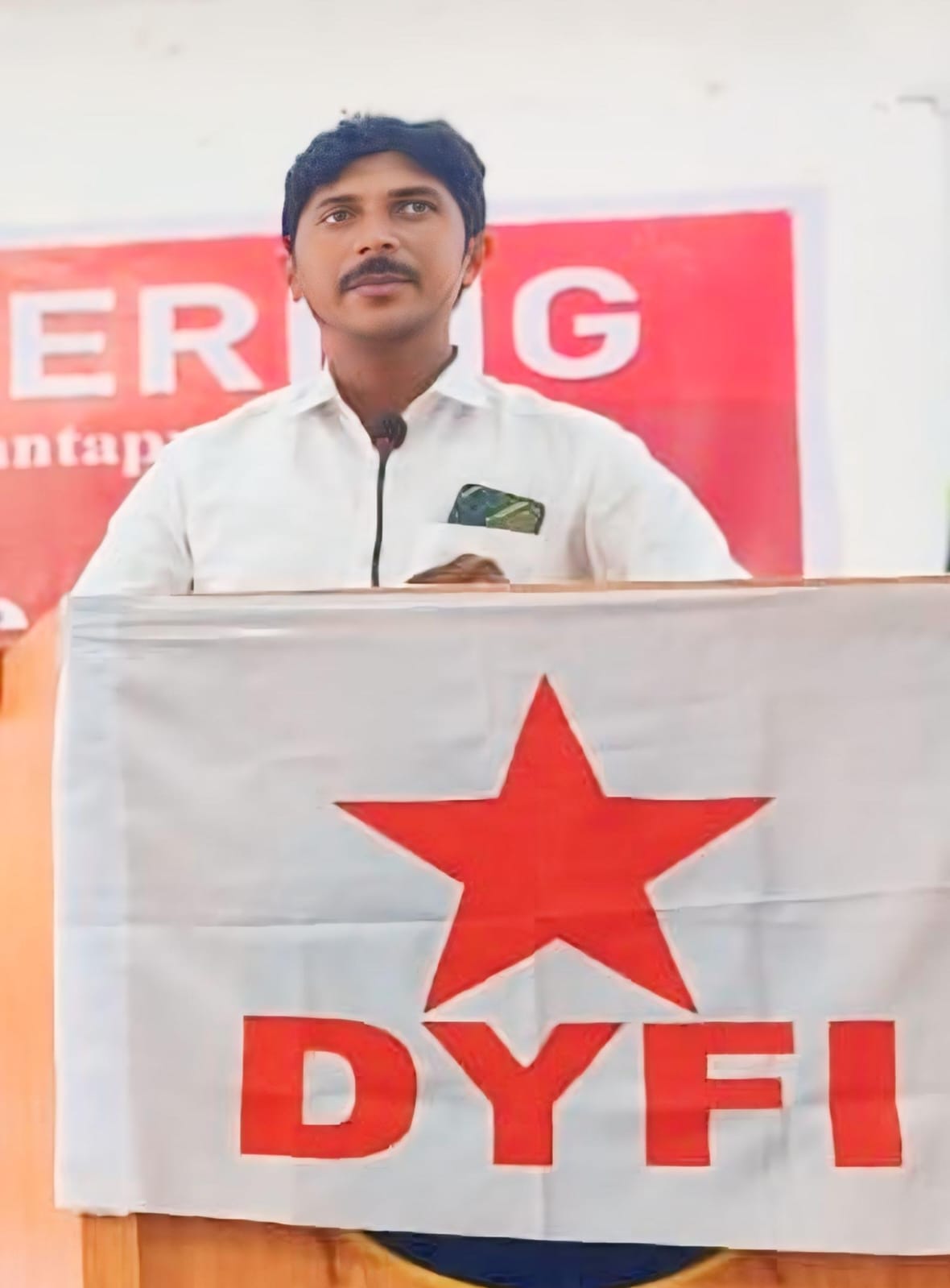 వైవీయులో లా డిపార్ట్మెంట్ ఏర్పాటు చేయాలి: డివైఎఫ్ఐ వైవీయులో లా డిపార్ట్మెంట్ ఏర్పాటు చేయాలి: డివైఎఫ్ఐ