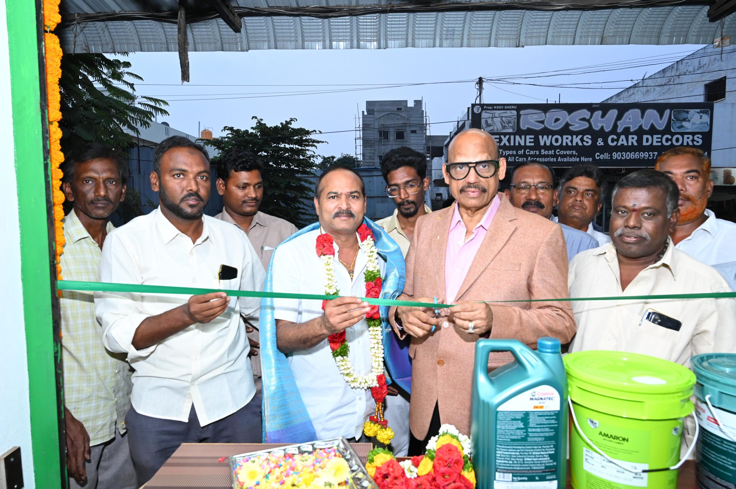 ఆటోమొబైల్ రంగంతో యువతకు ఉపాధి: మాజీ ఎంపీ టీజీ వెంకటేష్ ఆటోమొబైల్ రంగంతో యువతకు ఉపాధి: మాజీ ఎంపీ టీజీ వెంకటేష్
