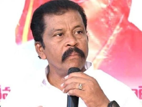 ముఖ్యమంత్రి తొలి సంతకానికే దిక్కులేదు : కొత్తూరు సత్యం