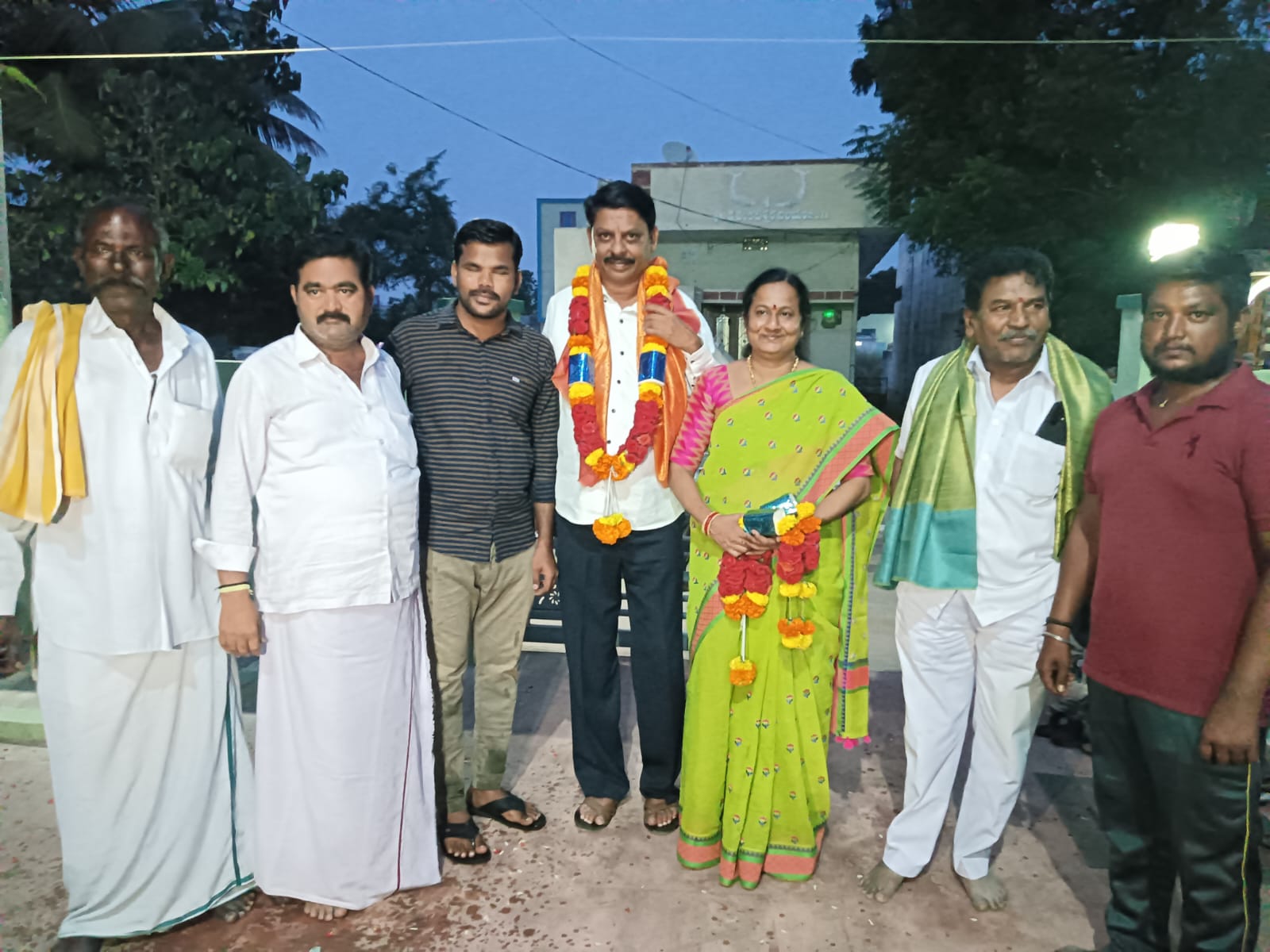 పార్టీ సభ్యత్వం బడుగుబలహీన వర్గాలకు బాసటగా నిలిస్తుంది పార్టీ సభ్యత్వం బడుగుబలహీన వర్గాలకు బాసటగా నిలిస్తుంది