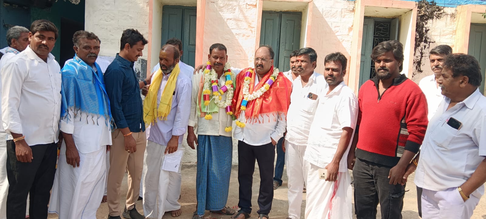 1వ డిసి ఛైర్మెన్ గా మిక్కిలిని వెంకటప్రసాద్ 1వ డిసి ఛైర్మెన్ గా మిక్కిలిని వెంకటప్రసాద్