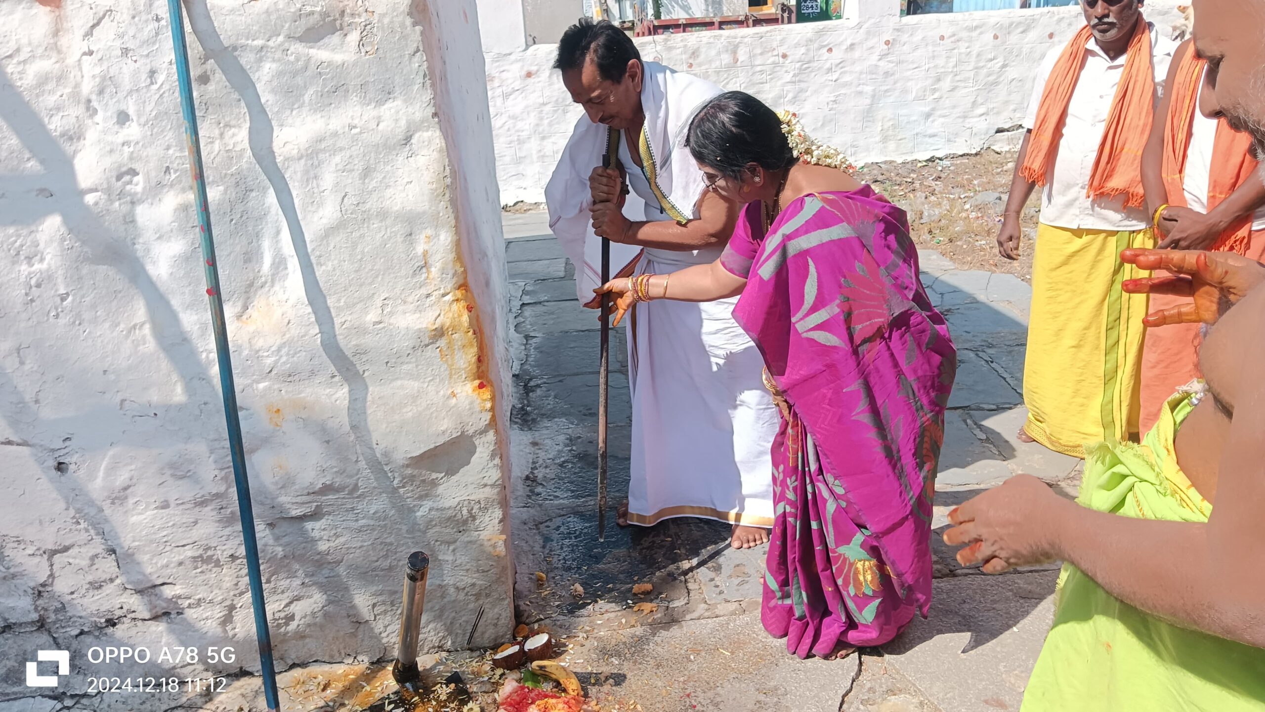 ఘనంగా గెజ్జెహళ్ళి శ్రీ ఆంజనేయ స్వామి భూమి పూజ కార్యక్రమం