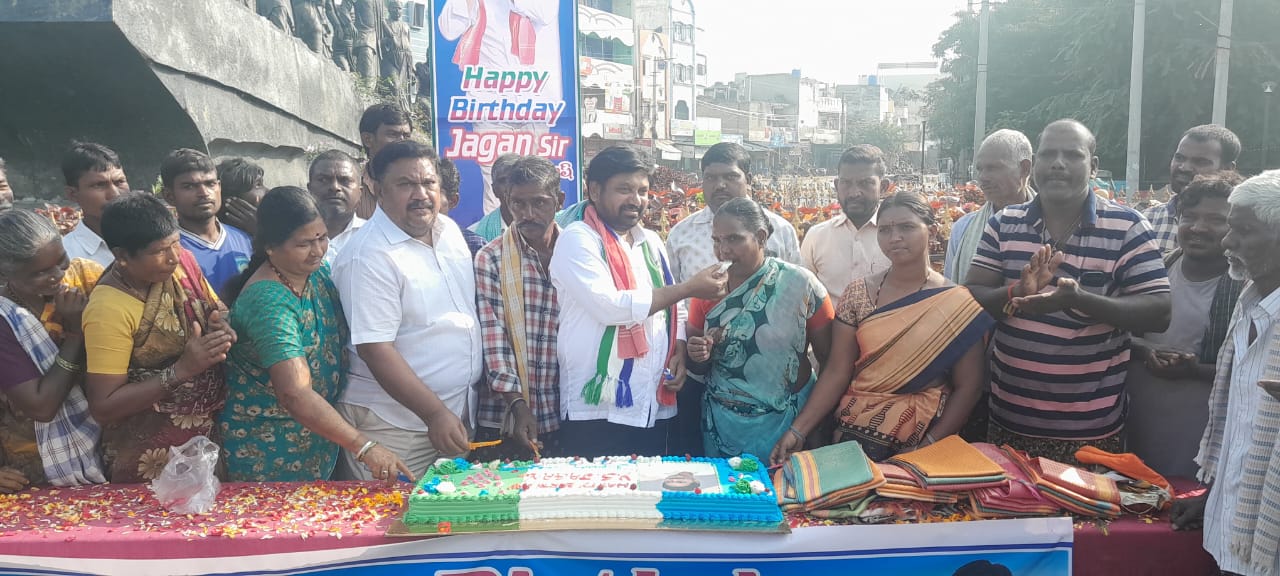 జగన్ పాలనలోనే పేదలకు న్యాయం ; సుభాష్ చంద్రబోస్ జగన్ పాలనలోనే పేదలకు న్యాయం ; సుభాష్ చంద్రబోస్