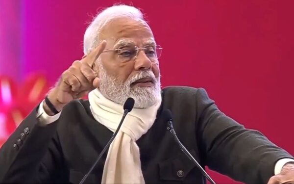 యంగ్ లీడర్స్ డైలాగ్ కార్యక్రమంలో పాల్గొన్న ప్రధాని