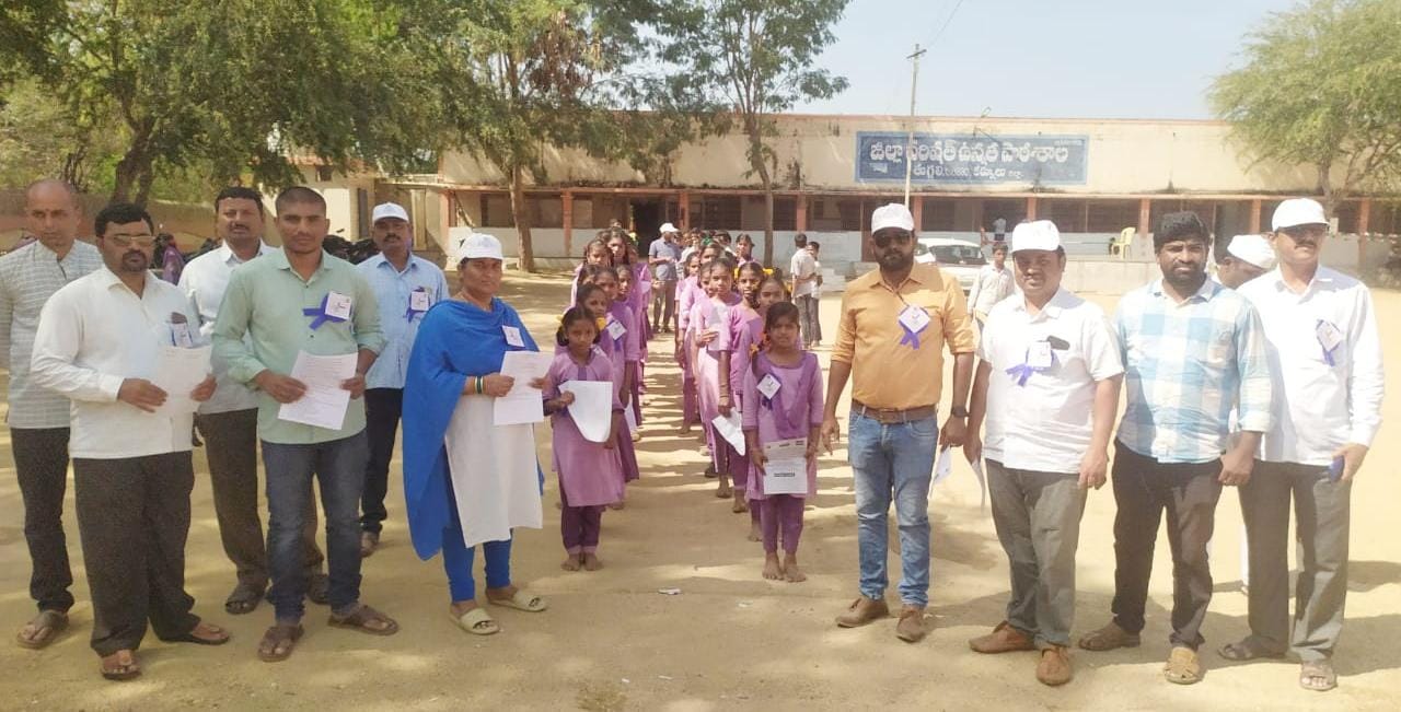 ఓటు చాలా విలువైనది… తహసిల్దార్ రమాదేవి ఓటు చాలా విలువైనది… తహసిల్దార్ రమాదేవి