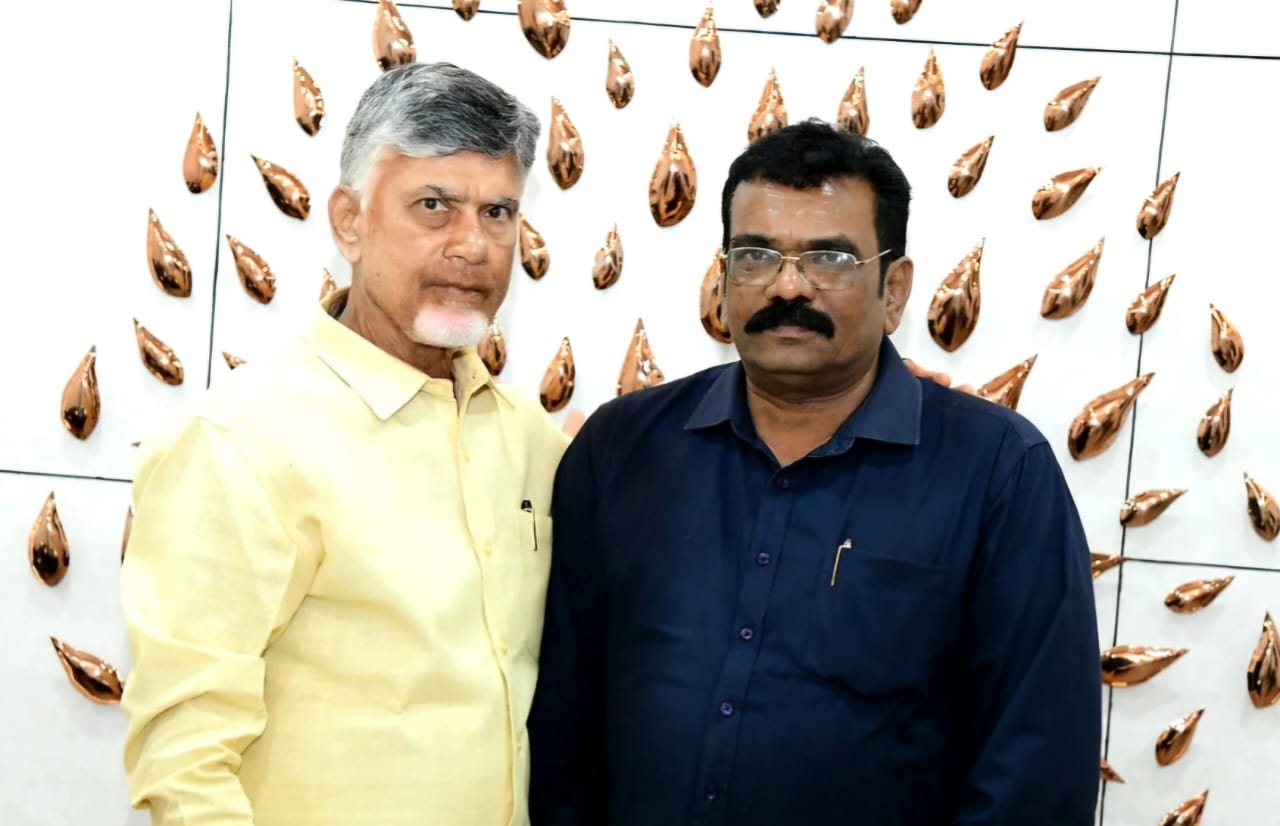 12వ పిఆర్సి నియమించి ఐ ఆర్ ను ప్రకటించాలి 12వ పిఆర్సి నియమించి ఐ ఆర్ ను ప్రకటించాలి
