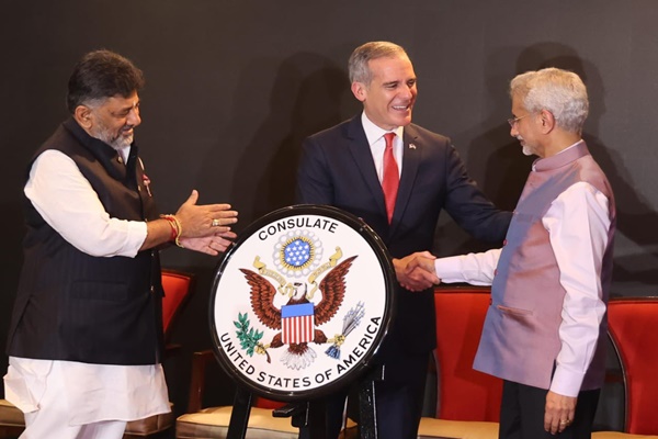 అమెరికాతో సంబంధాలను విస్తరిస్తాం : కేంద్ర మంత్రి అమెరికాతో సంబంధాలను విస్తరిస్తాం : కేంద్ర మంత్రి