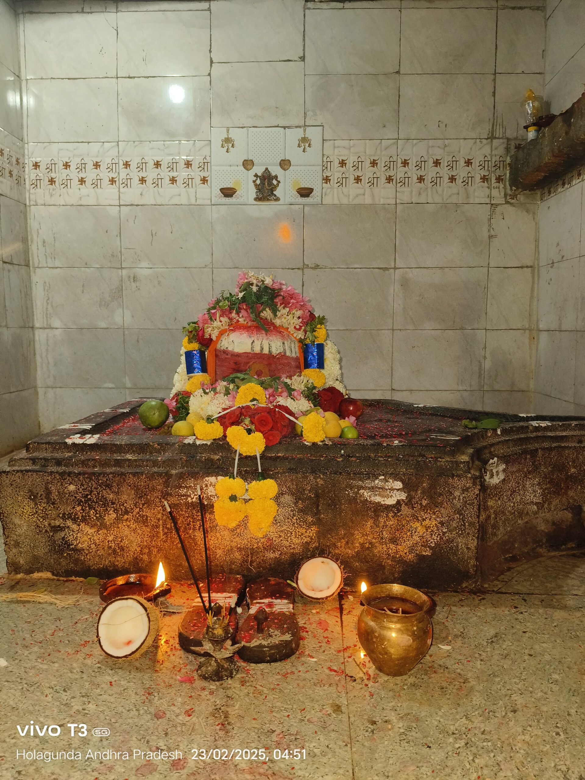 ఇరుముడితో మల్లన్న సన్నిధికి