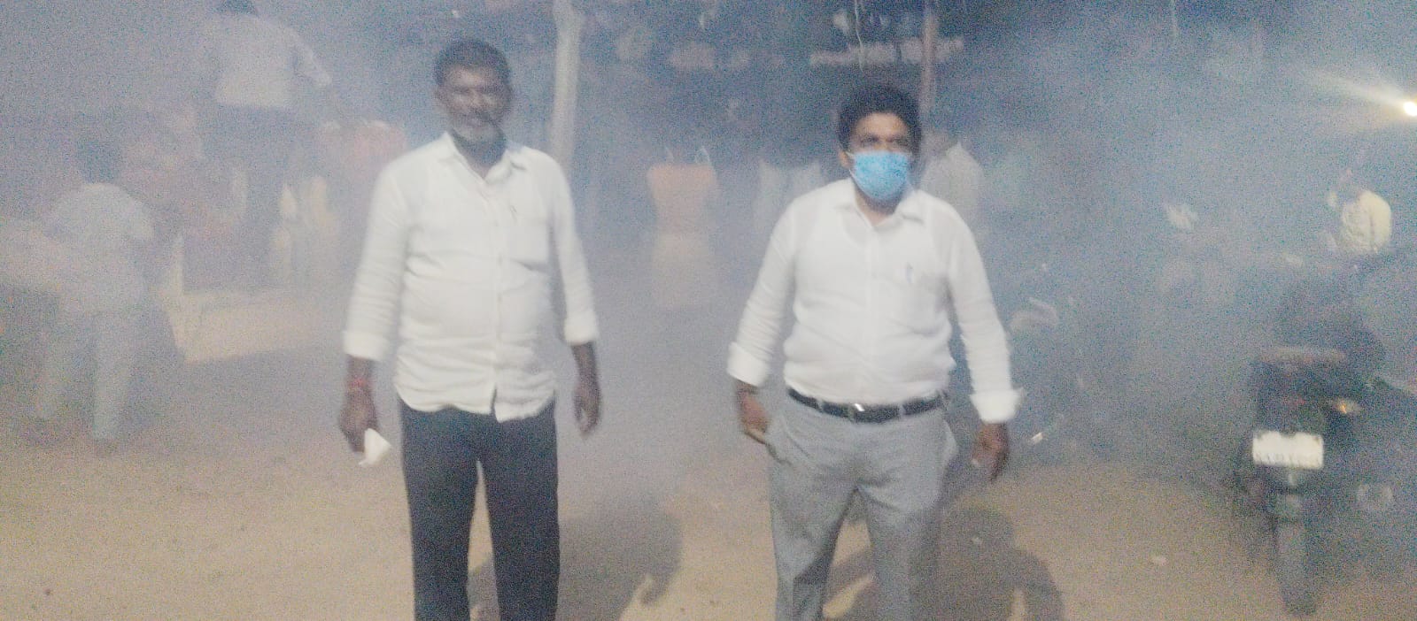 దోమల నివారణకు ఫాగింగ్ దోమల నివారణకు ఫాగింగ్
