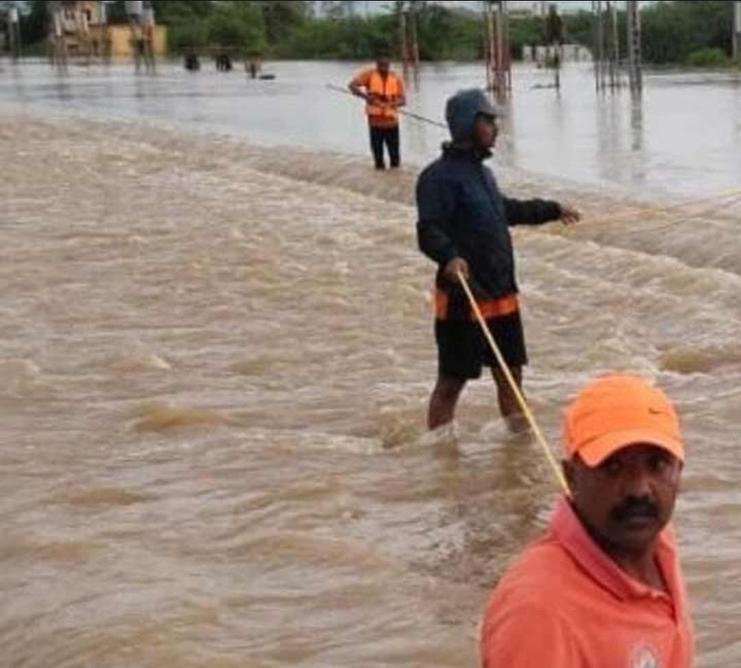 కేంద్రం రూ.1554 కోట్ల అదనపు వరద సాయం.. కేంద్రం రూ.1554 కోట్ల అదనపు వరద సాయం..