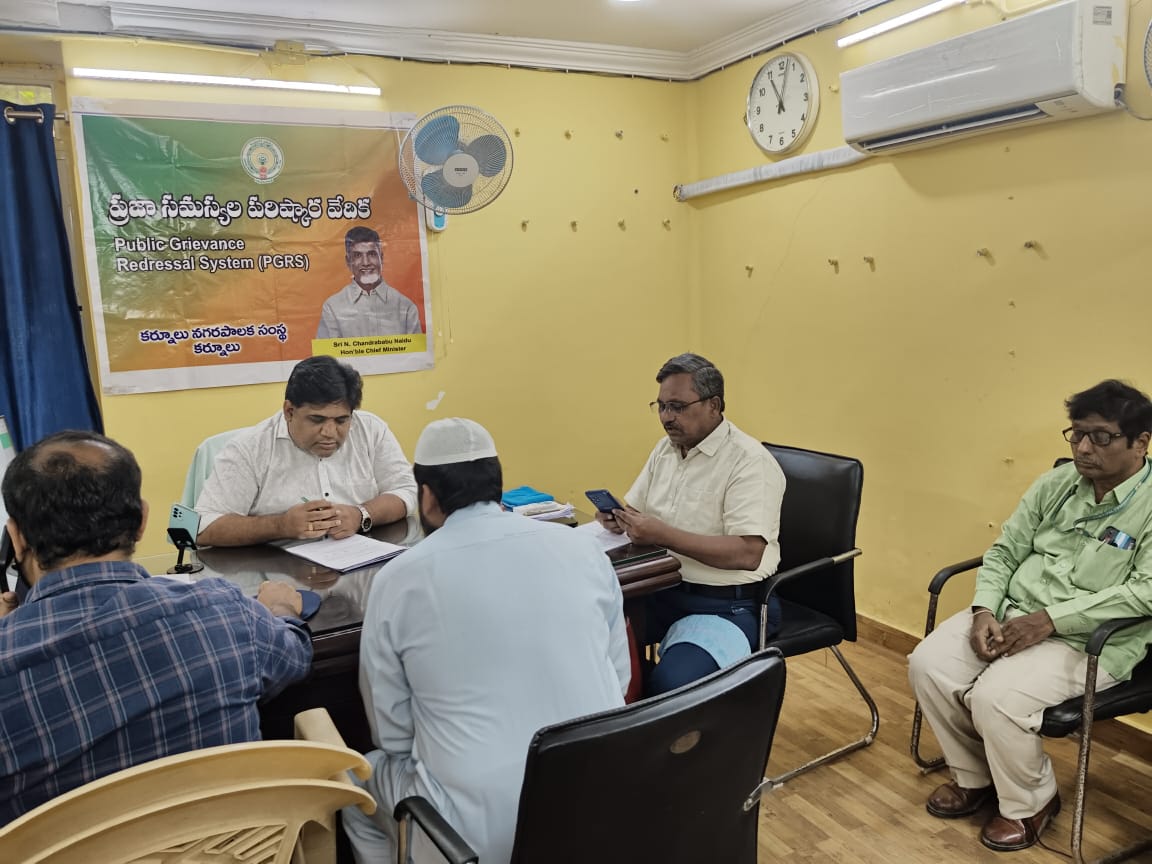 సమస్యలకు సత్వర పరిష్కారం చూపాలి