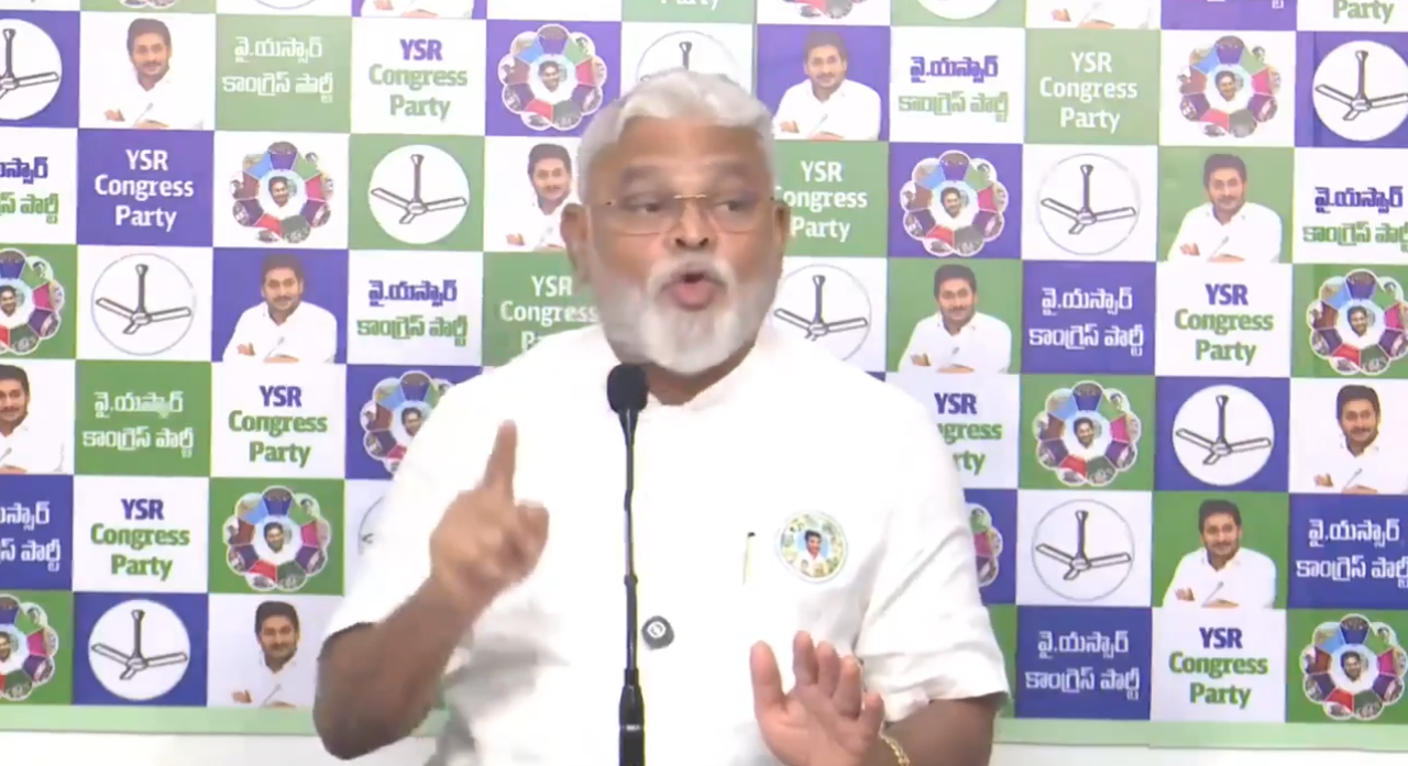 పోలవరాన్ని చంద్రబాబు ఎటిఎంలా వాడరు : అంబటి పోలవరాన్ని చంద్రబాబు ఎటిఎంలా వాడరు : అంబటి