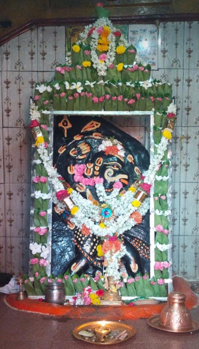 శ్రీ ఆంజనేయస్వామికి ప్రత్యేక పూజలు