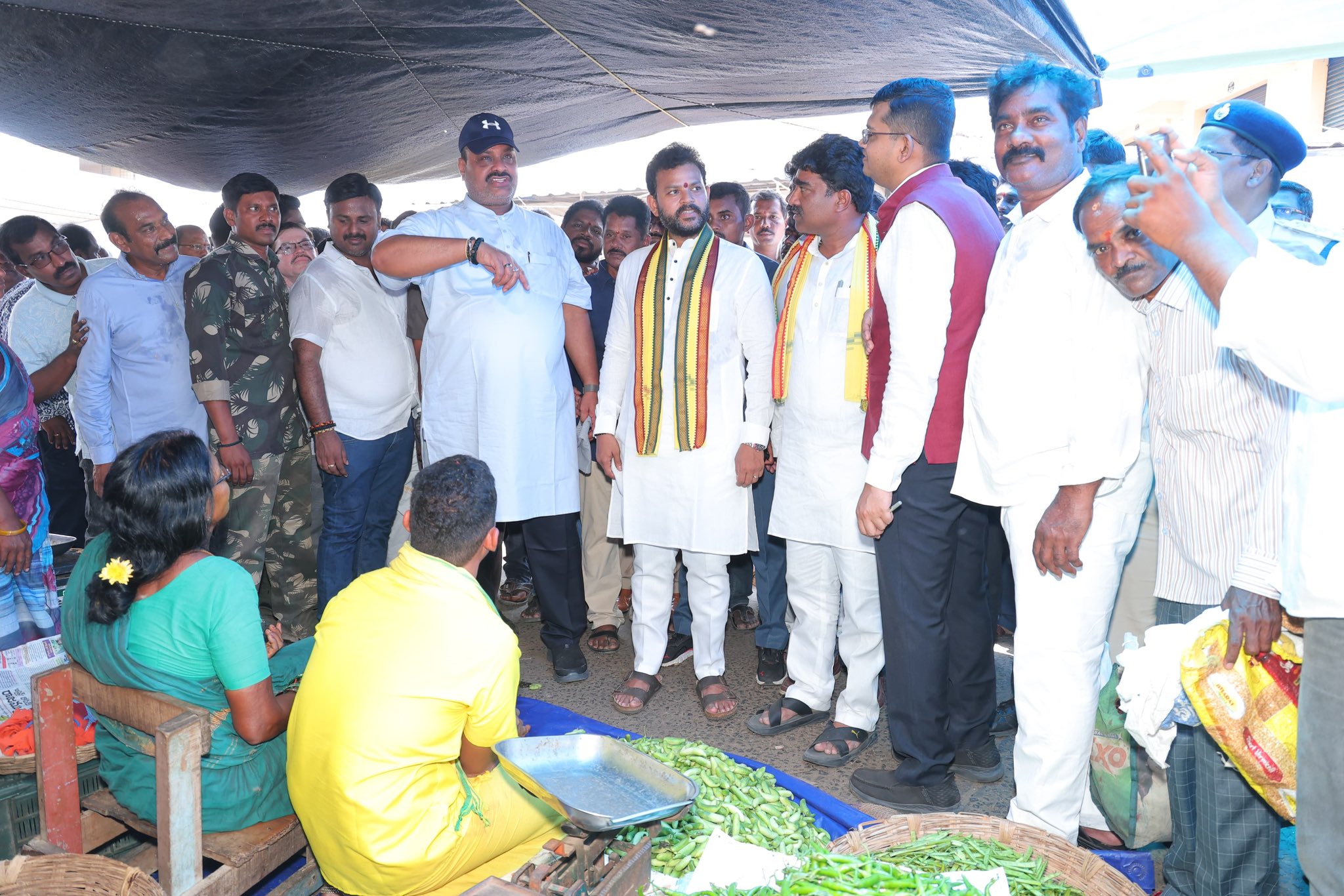 అభివృద్ధి కార్యాచరణపై కీలక సూచనలు చేసిన కేంద్ర మంత్రి అభివృద్ధి కార్యాచరణపై కీలక సూచనలు చేసిన కేంద్ర మంత్రి