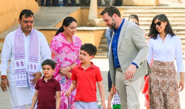 వాణిజ్య సదస్సుకు అమెరికా ఉపాధ్యక్షుడు వాన్స్ వాణిజ్య సదస్సుకు అమెరికా ఉపాధ్యక్షుడు వాన్స్