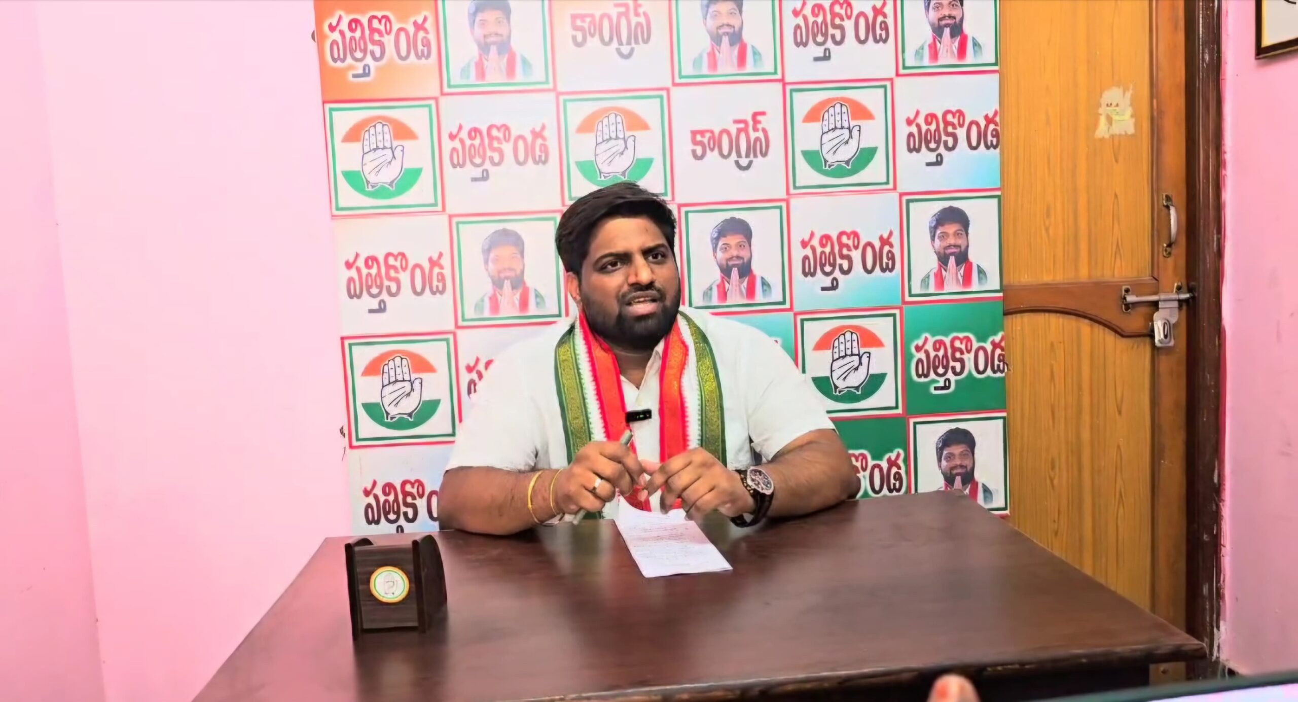 దూరదృష్టిగల నాయకుడు రాహుల్ గాంధీ : క్రాంతి నాయుడు దూరదృష్టిగల నాయకుడు రాహుల్ గాంధీ : క్రాంతి నాయుడు
