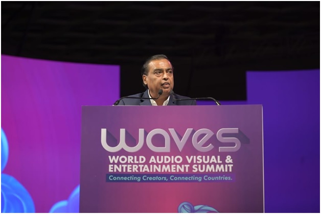 కథ చెప్పడం ఒక జీవన విధానం: రిలయన్స్ ఇండస్ట్రీస్ ఛైర్మన్ అంబానీ