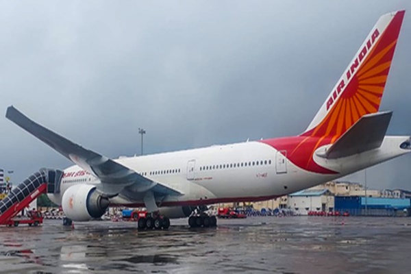 ఎయిర్ ఇండియాకు కీలక ఆదేశాలను జారీచేసిన: DGCA ఎయిర్ ఇండియాకు కీలక ఆదేశాలను జారీచేసిన: DGCA