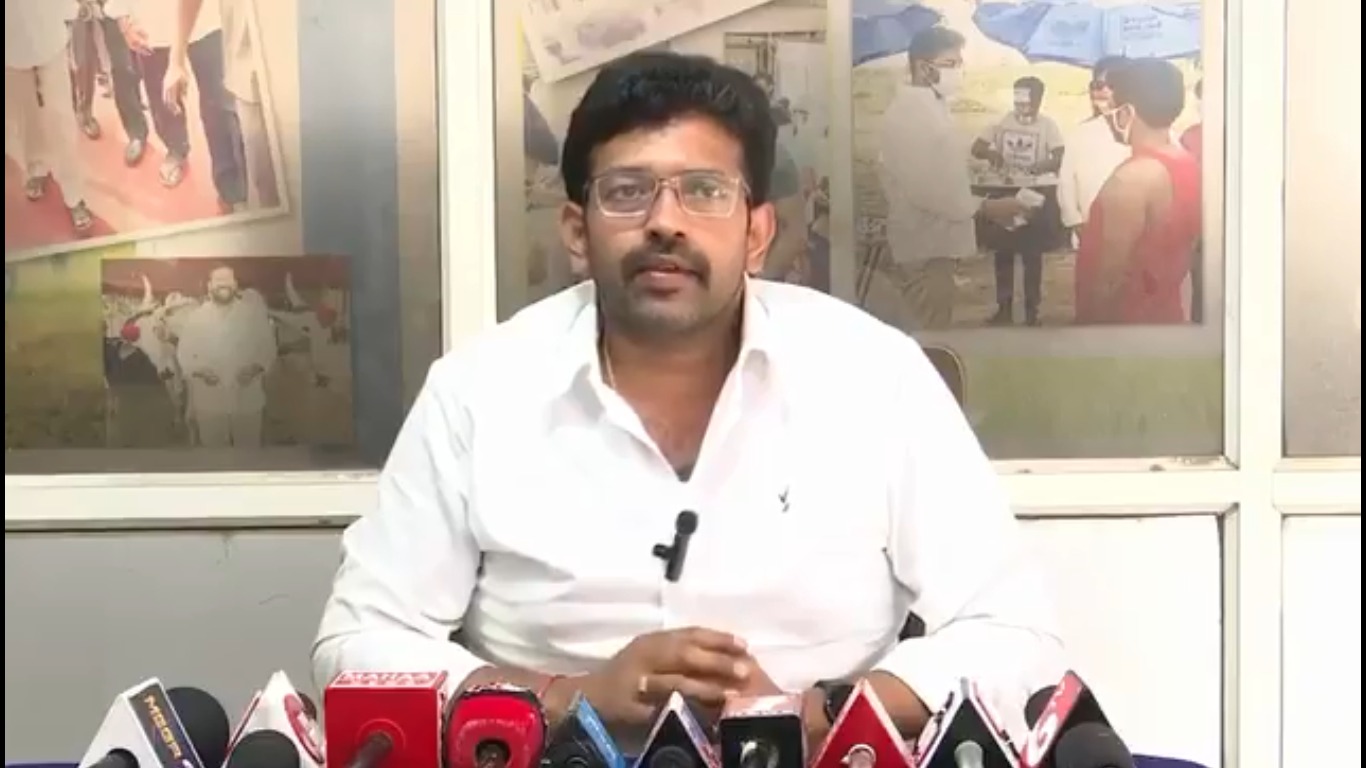 యువతకు ఇచ్చిన హమిలేక్కడ ? జక్కంపూడి రాజ యువతకు ఇచ్చిన హమిలేక్కడ ? జక్కంపూడి రాజ