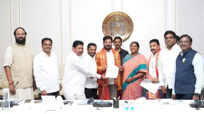 జీవో 49ను తాత్కాలికంగా నిలిపివేస్తూ ఉత్తర్వు