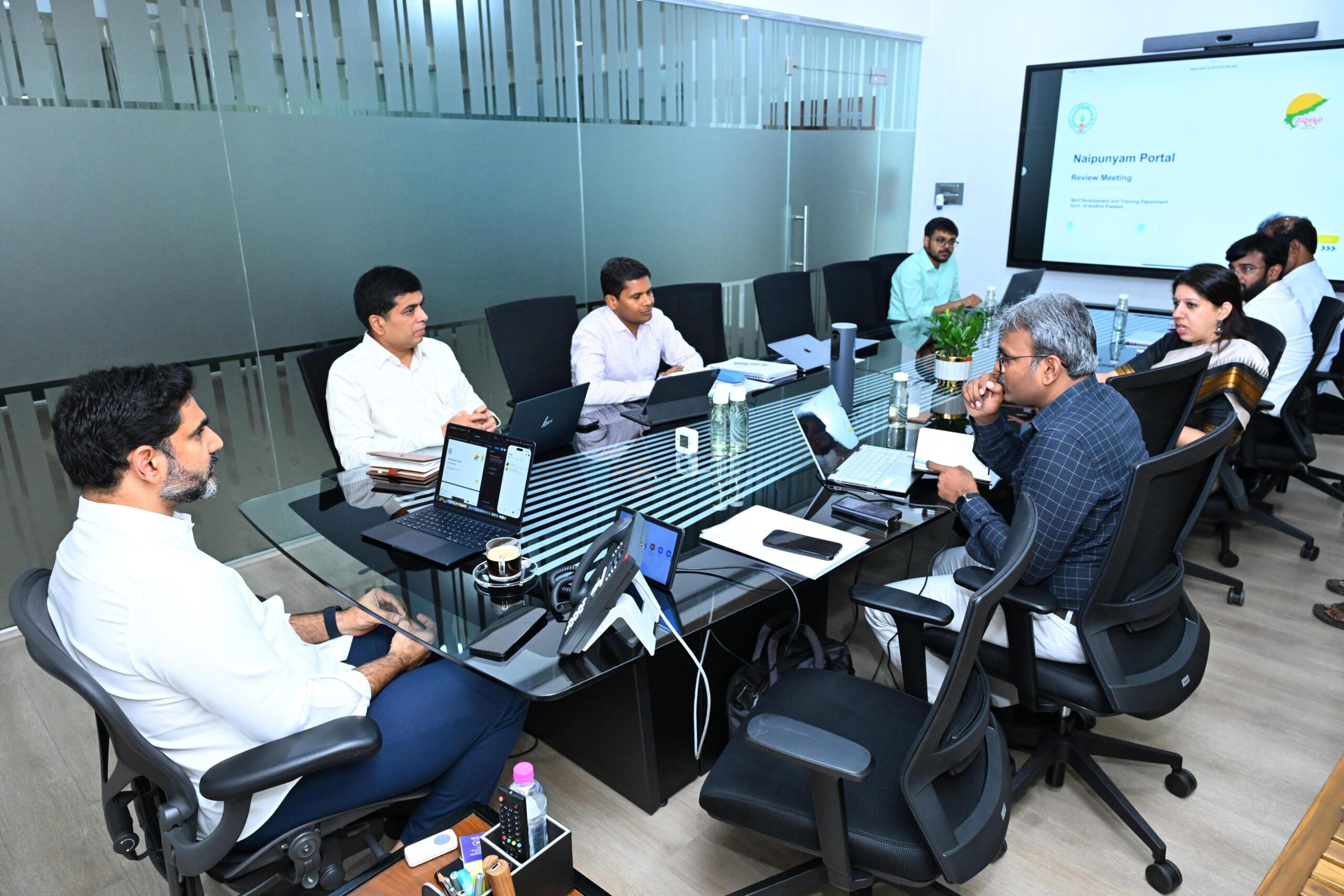 ఏడాదికి 50 వేల మందికి శిక్షణ: మంత్రి నారాలోకేష్ ఏడాదికి 50 వేల మందికి శిక్షణ: మంత్రి నారాలోకేష్