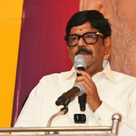 నీటిని విడుదలకు ఏర్పాట్లు చేయండి : మంత్రి