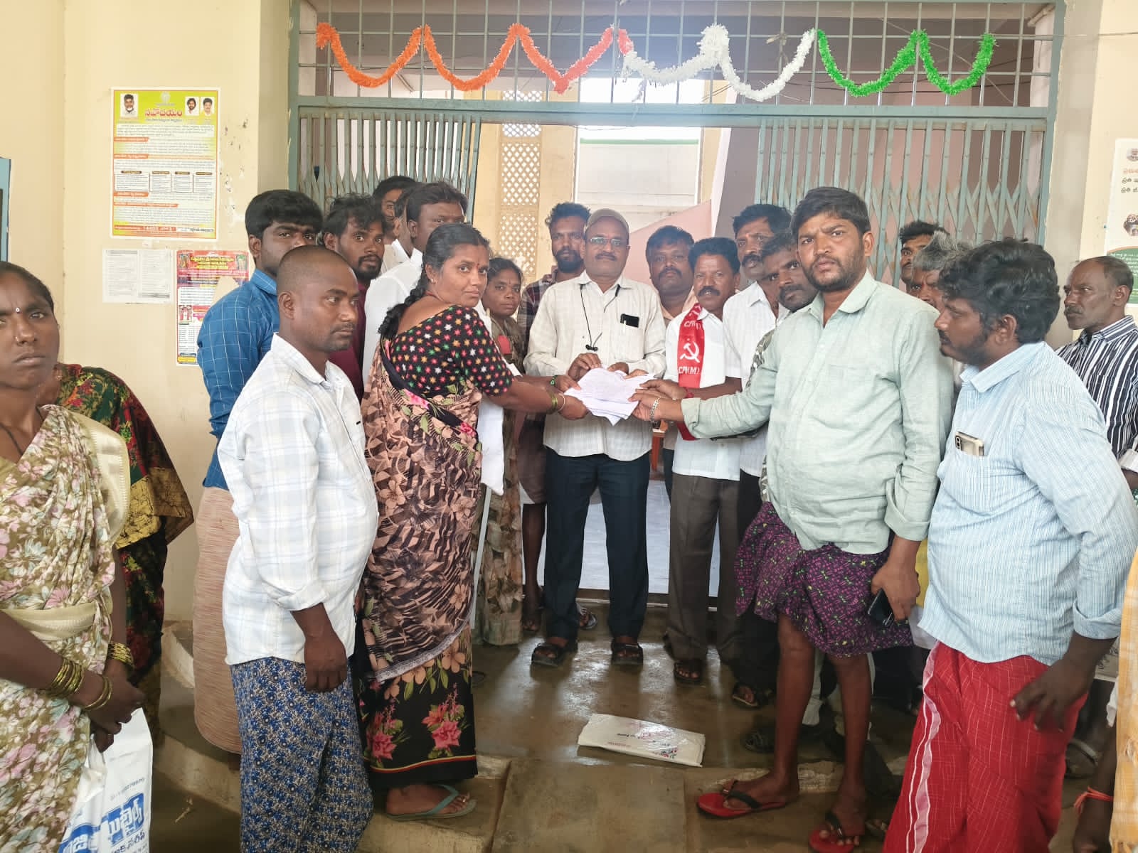 తొలగించిన పెన్షన్స్ ను పునరుద్దరించండి: సీపీఎం