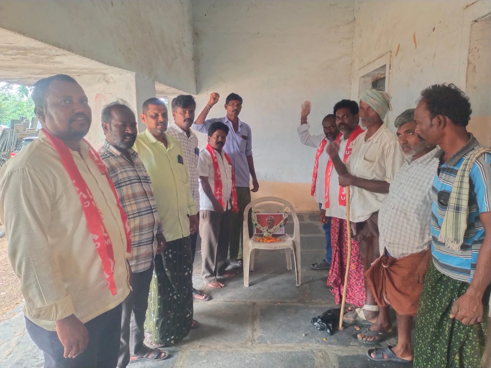 నిరంతరం ప్రజలకోసం పనిచేసిన నేత ఆయన