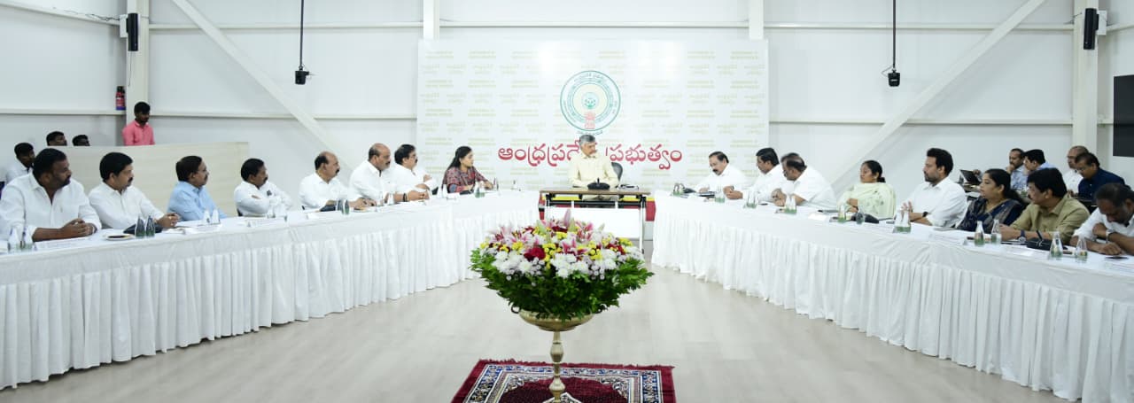ప్రజల సంతృప్తే ముఖ్యం: సీఎం ప్రజల సంతృప్తే ముఖ్యం: సీఎం