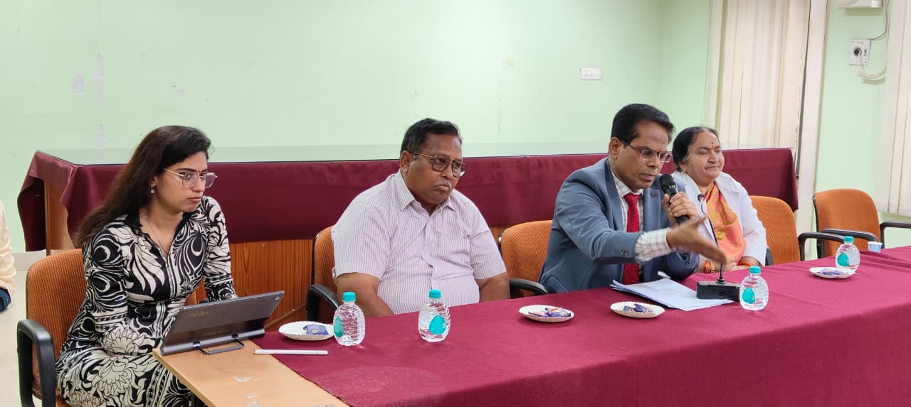 రోగులకు మెరుగైన వైద్యం అందించాలి ఆసుపత్రి సూపరిండెంట్ రోగులకు మెరుగైన వైద్యం అందించాలి ఆసుపత్రి సూపరిండెంట్