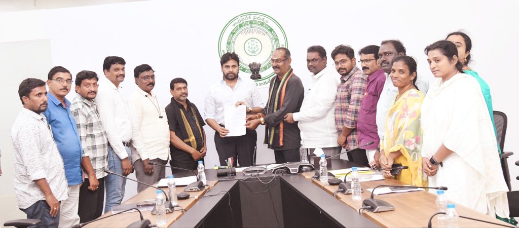 10 వేల మంది ఉద్యోగులకు పదోన్నతులు: ఉపముక్యమంత్రి 10 వేల మంది ఉద్యోగులకు పదోన్నతులు: ఉపముక్యమంత్రి