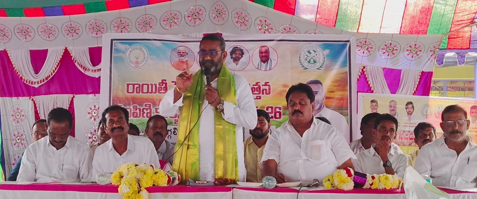 రైతుల సంక్షేమం కోసమే ప్రభుత్వం: ఎమ్మెల్యే కేఈ శ్యాంబాబు రైతుల సంక్షేమం కోసమే ప్రభుత్వం: ఎమ్మెల్యే కేఈ శ్యాంబాబు