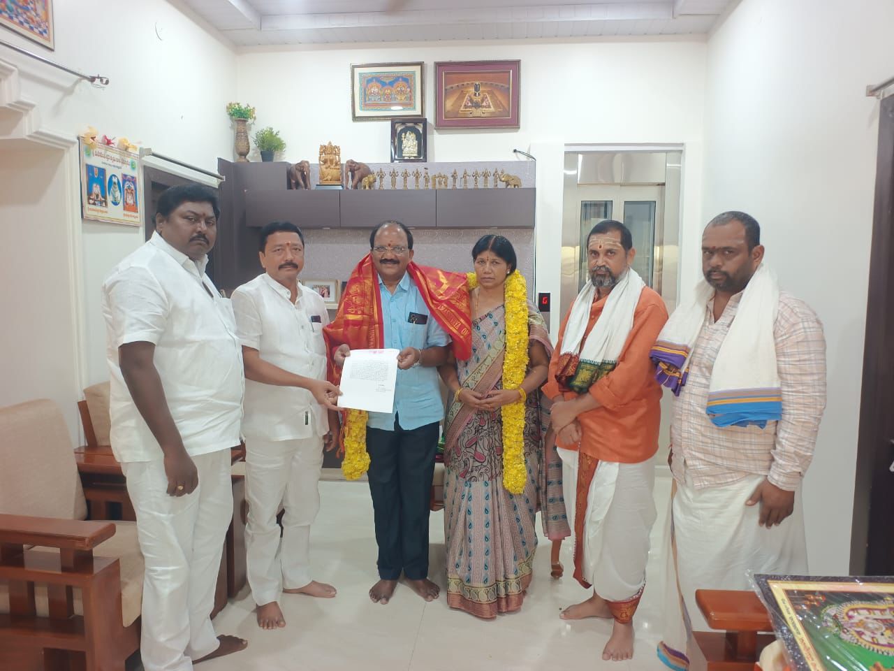 30 లక్షల వ్యయంతో భక్తులకు ప్రత్యేక వసతులు