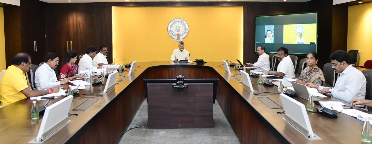 మంత్రులు తనిఖీలు చేయాలి : ముఖ్యమంత్రి చంద్రబాబు