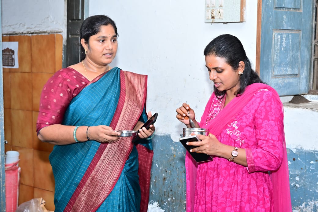 ప్రతి బాలికకు సరైన భద్రత ను కల్పించాలి: జిల్లా కలెక్టర్ సిరి