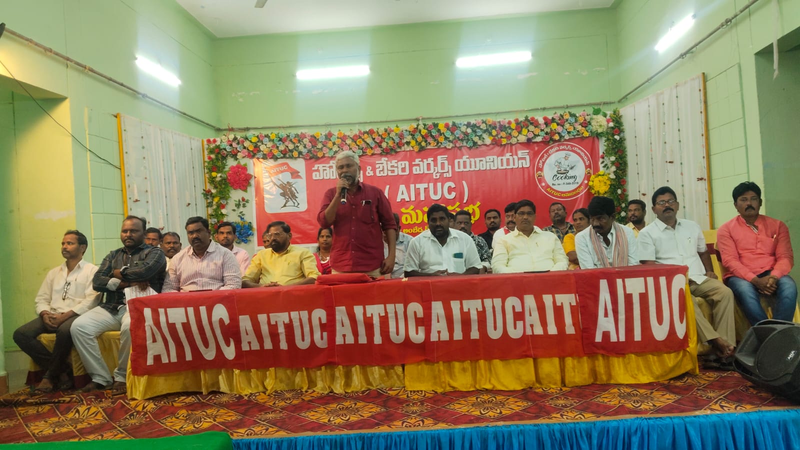 హోటల్ వర్కర్స్ సంక్షేమ బోర్డు అమలు చేయాలి : ఎస్ మునెప్ప