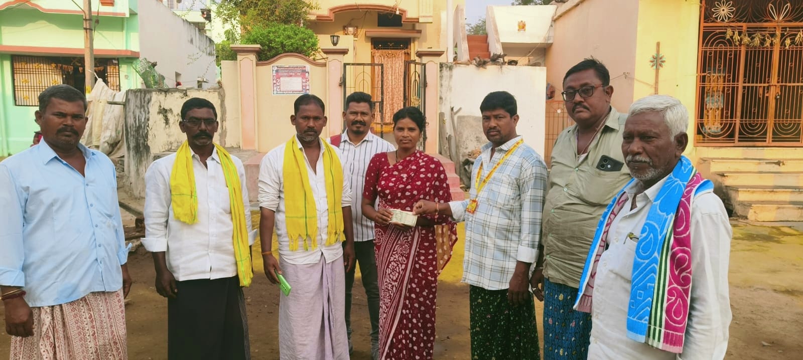 బొల్లవరంలో NTR భరోసా పెన్షన్ పంపిణీ