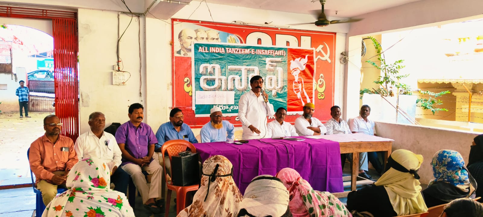 ముస్లింల హక్కులను కాలరాస్తున్న కేంద్ర రాష్ట్ర ప్రభుత్వాలు