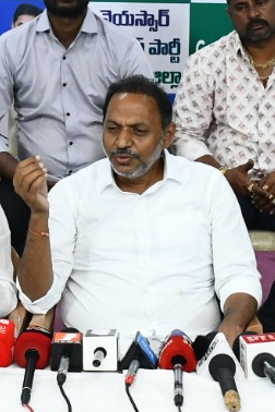 మత రాజకీయలు మానుకోవాలి : రాష్ట్ర ప్రధాన కార్యదర్శి మత రాజకీయలు మానుకోవాలి : రాష్ట్ర ప్రధాన కార్యదర్శి