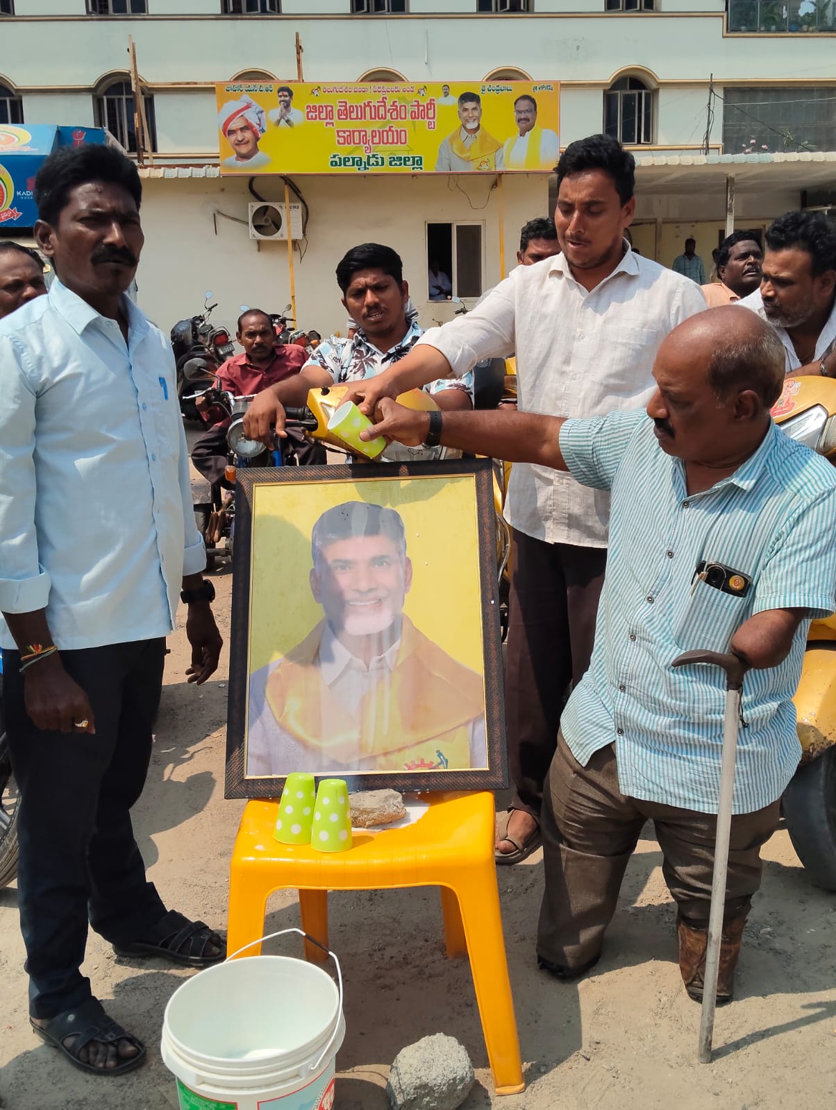 పల్నాడులో  విభిన్న ప్రతిభావంతుల సంబరాలు