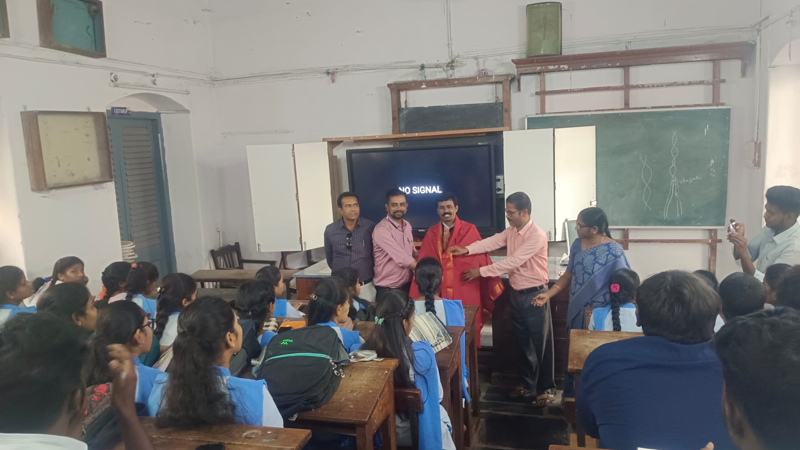 లక్ష సాధన కోసం కృషి చేయాలి 