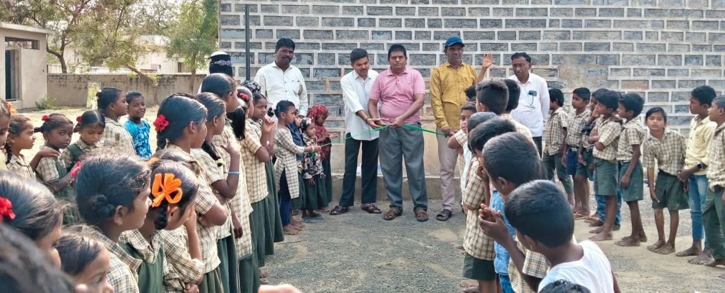 విద్యార్థులకు క్రీడలతోనే ఆరోగ్యకర జీవనం – బ్రహ్మానంద చారి