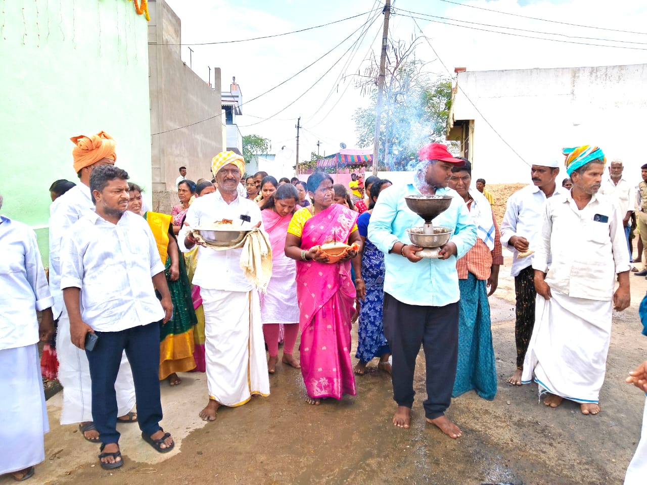 మత సామరస్యానికి ప్రతీకగా పీర్ల స్వామి ఆలయ ప్రారంభోత్సవం
