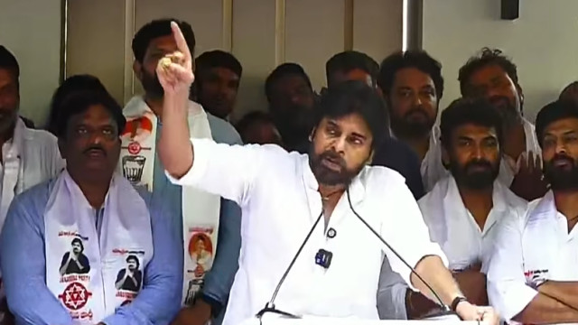 చెరువు కబ్జా ఆరోపణలపై పవన్ కల్యాణ్ ఫైర్.. రేవంత్ ప్రభుత్వానికి సవాల్