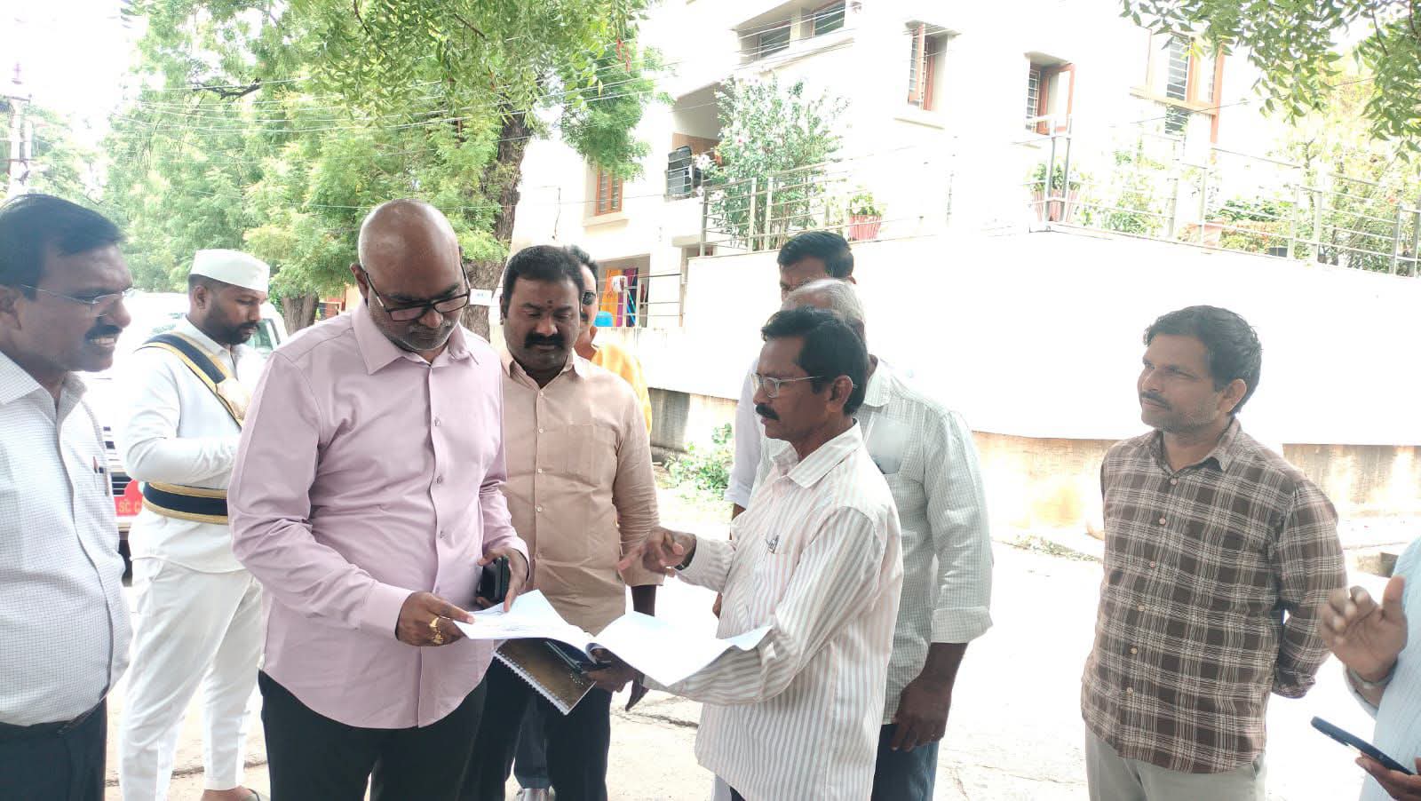 రివర్ వ్యూ కాలనీ స్థల వివాదంపై క్షేత్రస్థాయిలో విచారణ