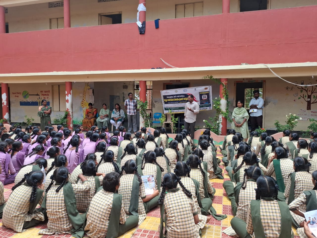 హెచ్ఐవీపై అపోహలు వీడి అవగాహన పెంచుకోవాలి